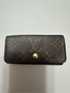 Louis Vuitton Monogram Canvas 4 Key Holder in Brown and Gold